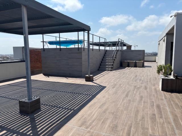 2 Bedroom Property for Sale in Observatory Western Cape